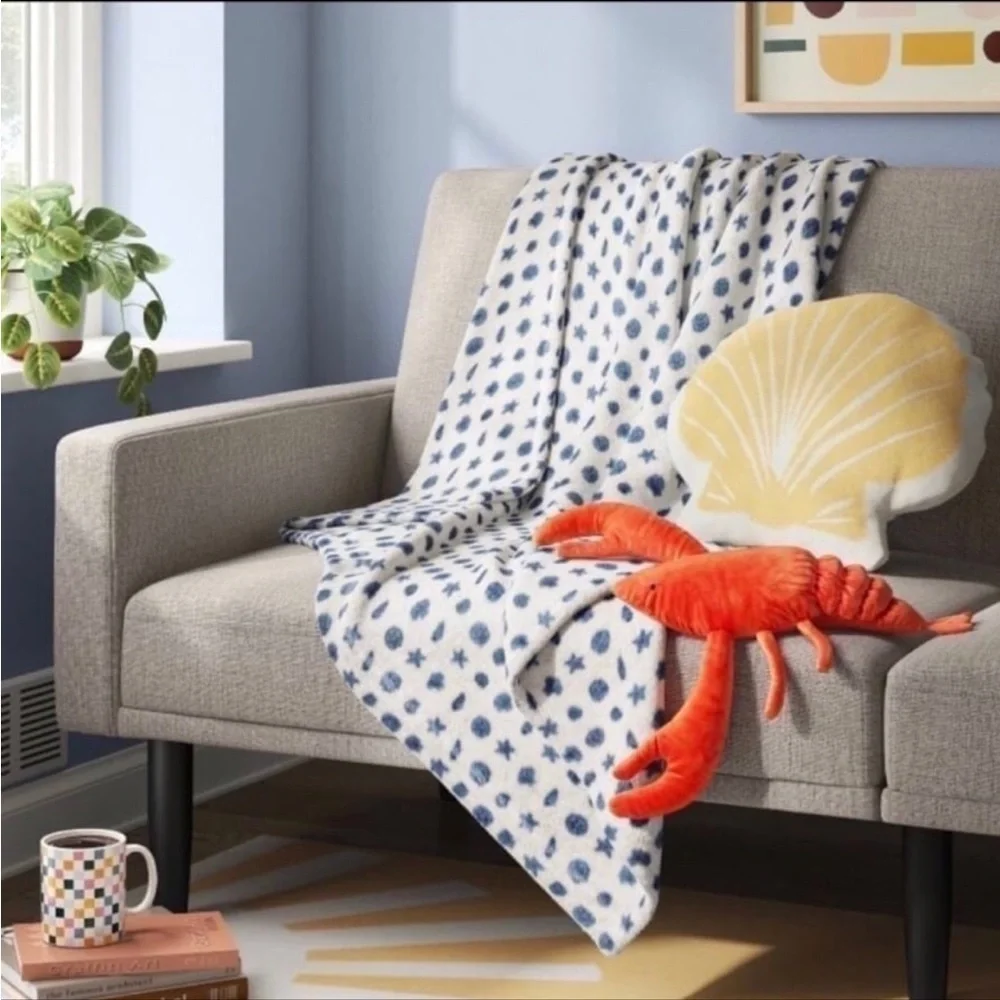 Target large blue and white super soft seashell beach print throw